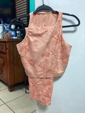 Buff bunny Orange Gym set Crop Top and Legging !